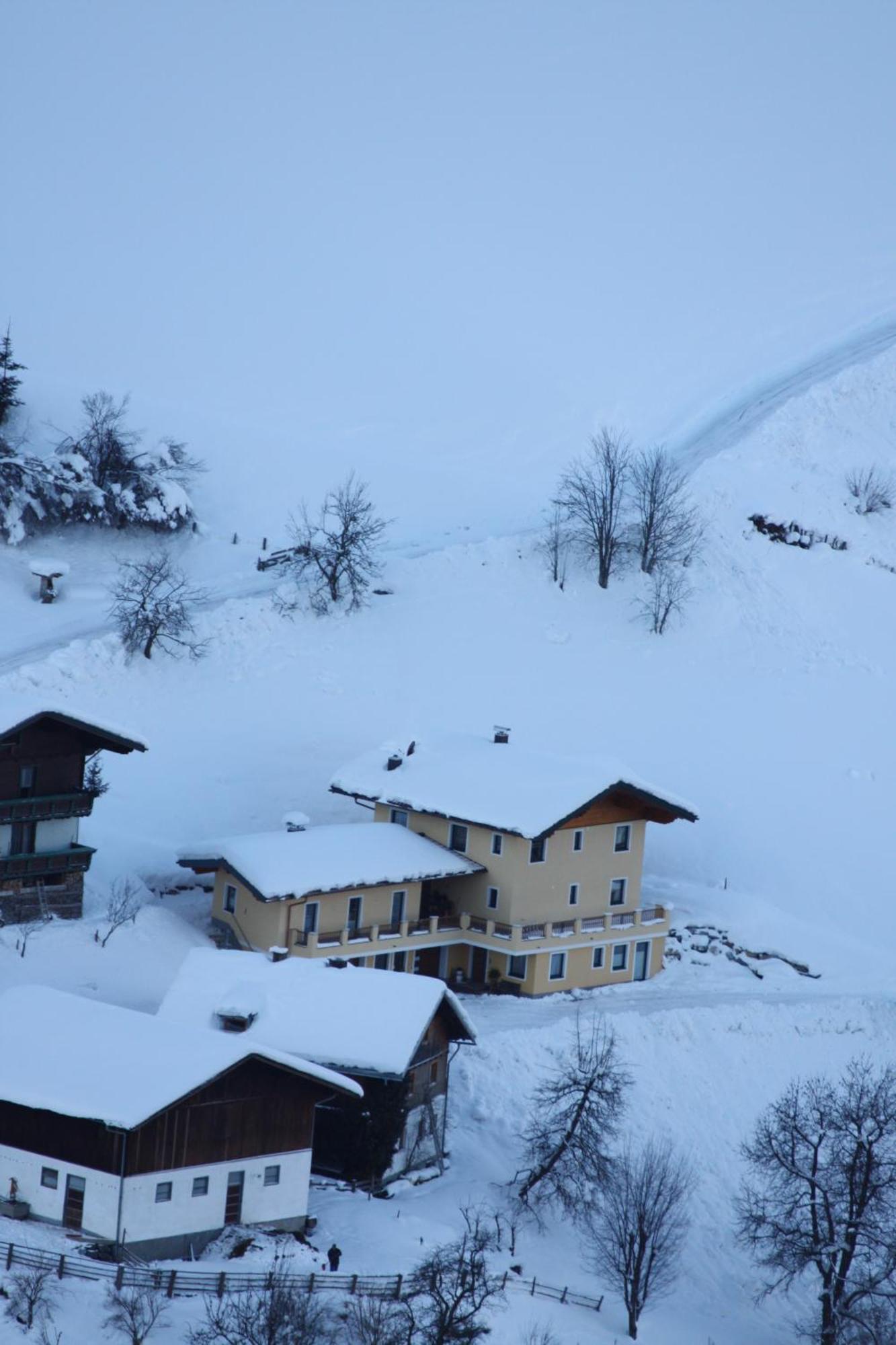 Holzlehenhof Appartement Sankt Johann im Pongau Buitenkant foto